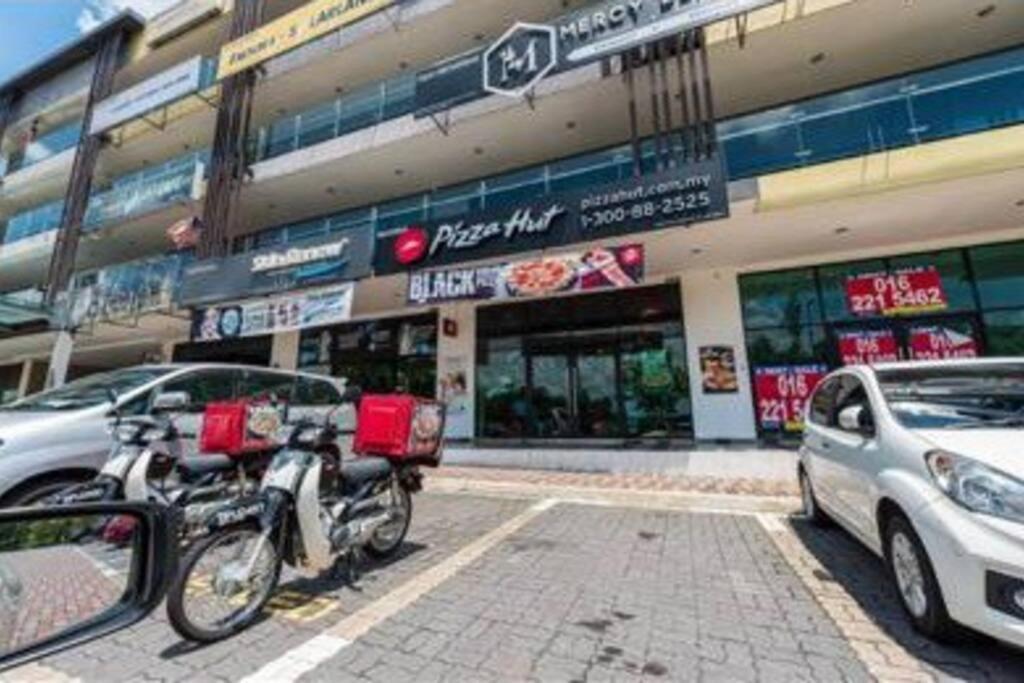 Cozy Mayfair Homestay Пучонг Экстерьер фото