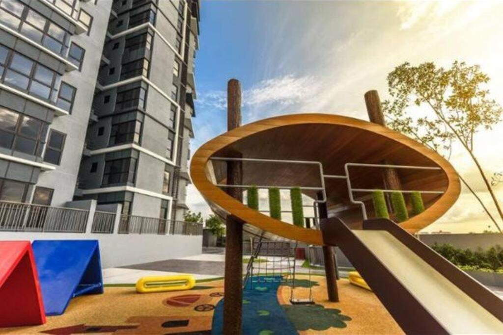 Cozy Mayfair Homestay Пучонг Экстерьер фото